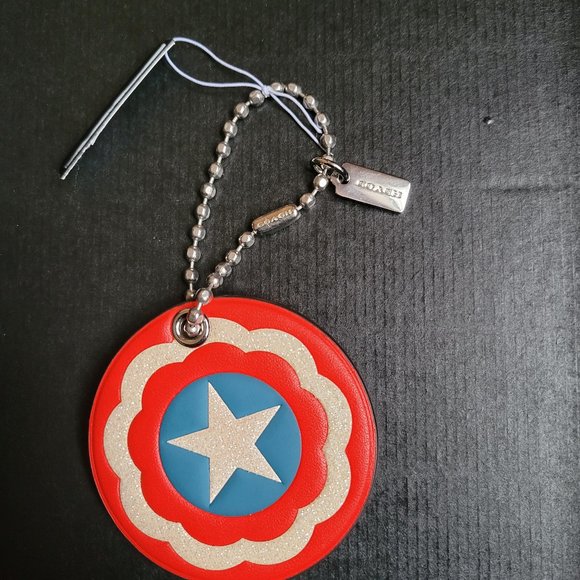 Coach x Marvel Captain America Shield Hangtag - Picture 1 of 4